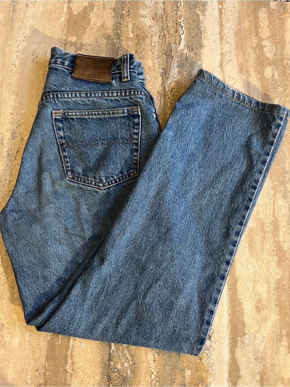 Classic womenss Blue Denim Jeans - Casual Straight Fit